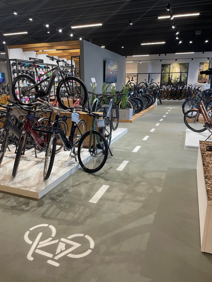 Platzhalterbild: Innenansicht der Fahrrad-Station Filiale