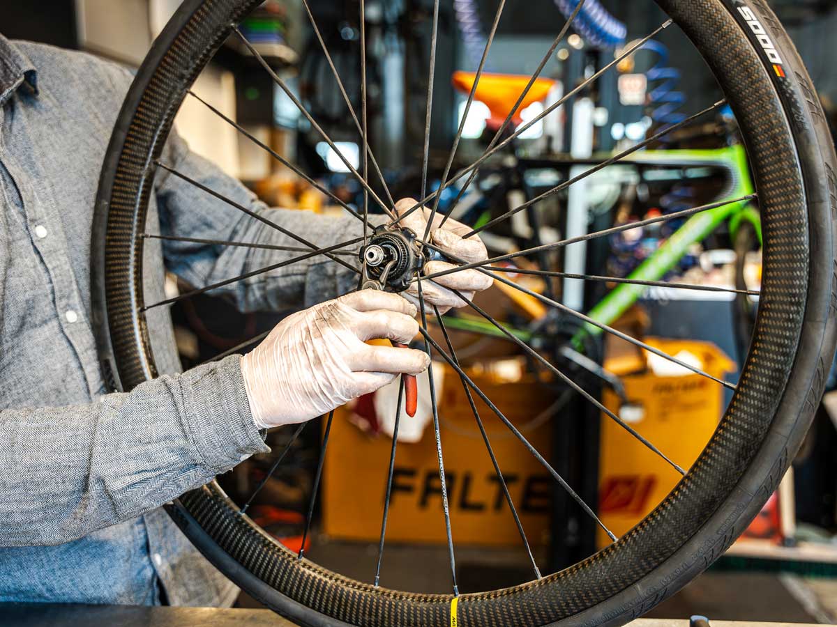 Werkstatt, Wartung, Reparatur in der Fahrrad-Station Flensburg